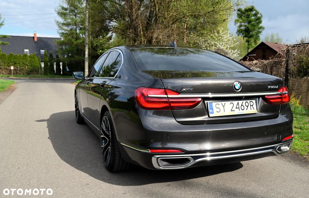 BMW Seria 7 730d xDrive - 16