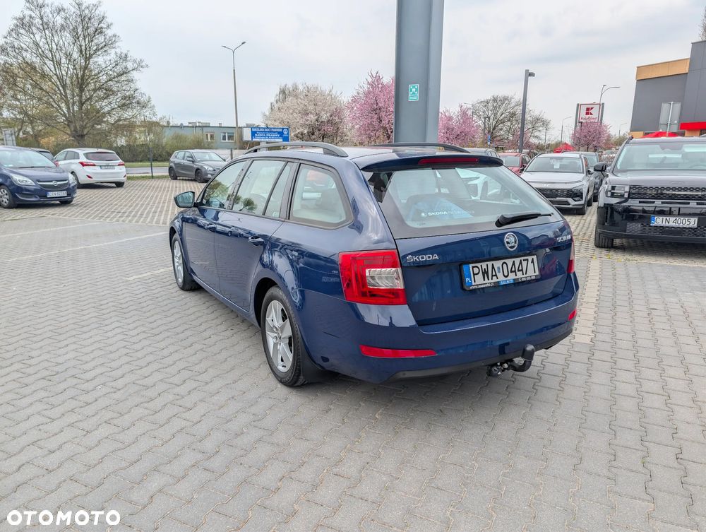 Skoda Octavia 1.6 TDI Ambition - 6