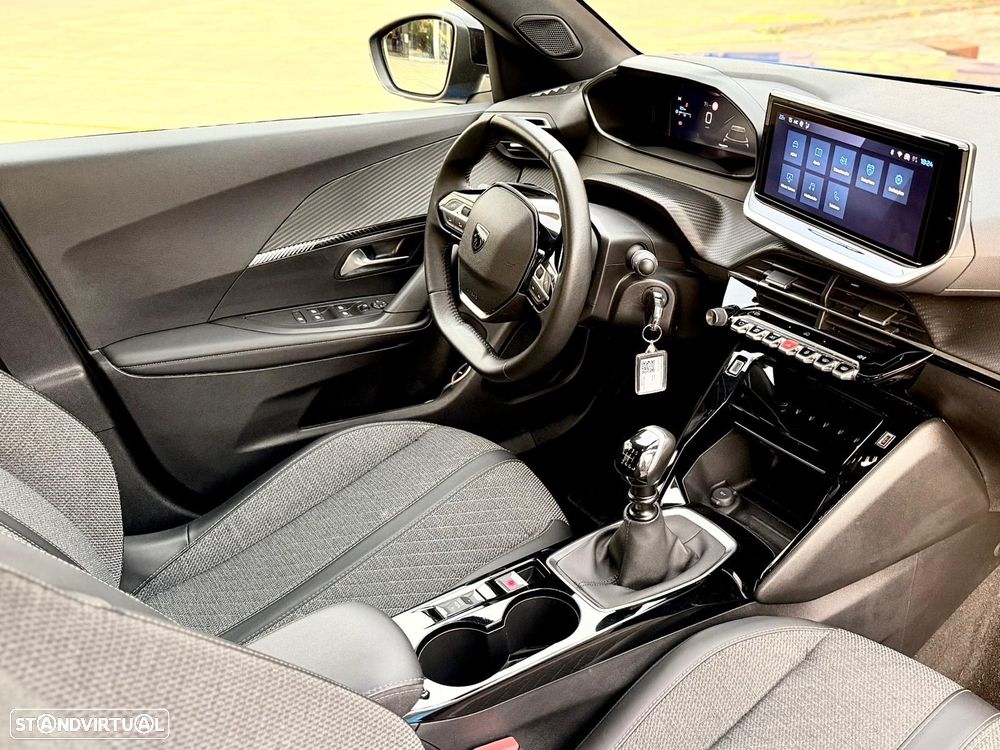 Peugeot 2008 1.2 PureTech Allure Pack - 5