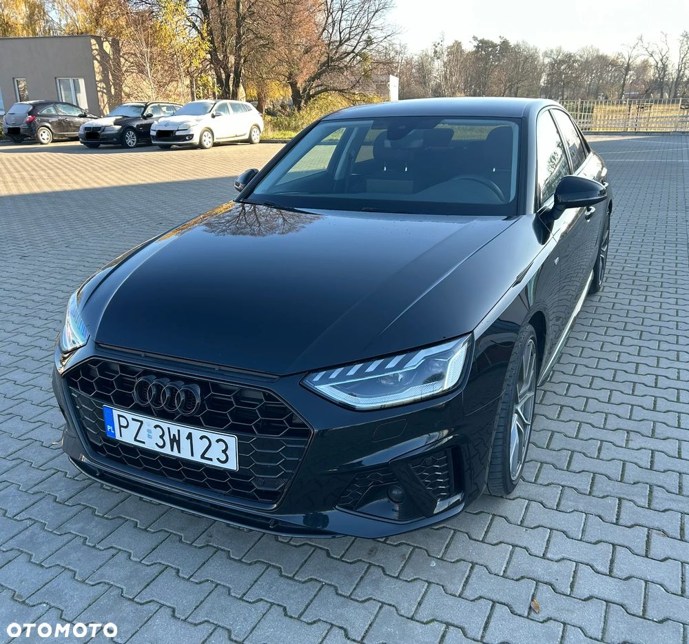 Audi A4 Limousine - 1