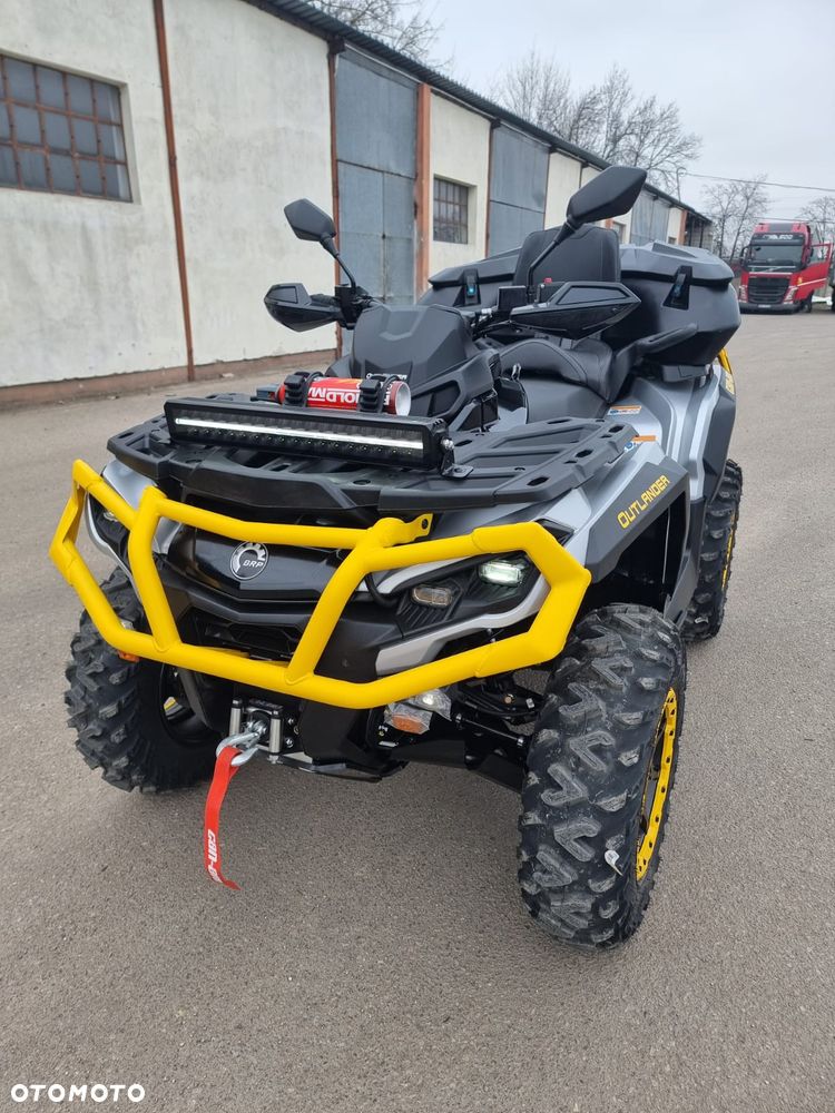 Can-Am Outlander Max - 3