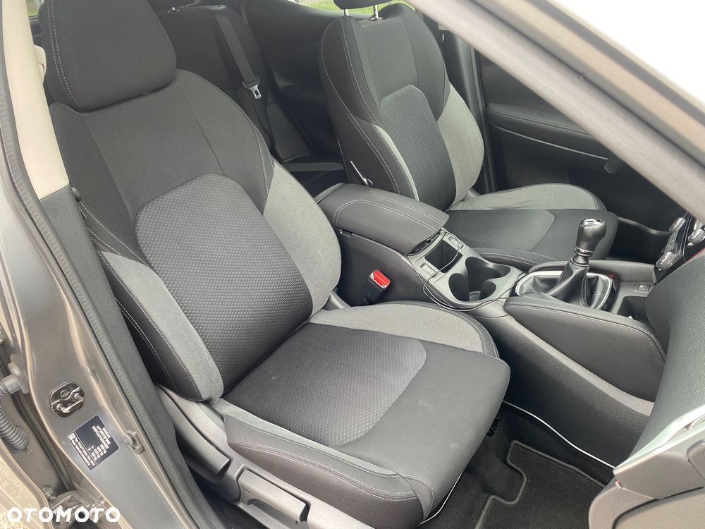 Nissan Qashqai 1.6 DIG-T N-Connecta - 25