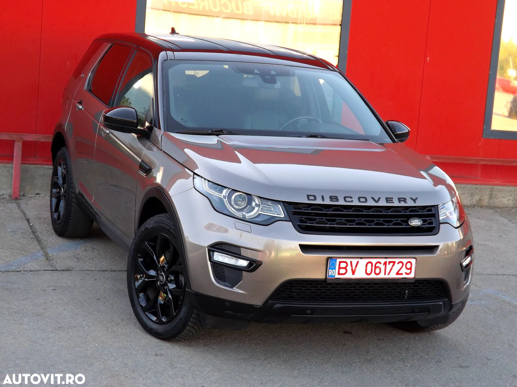 Land Rover Discovery Sport 2.0 l TD4 HSE Luxury Aut. - 1