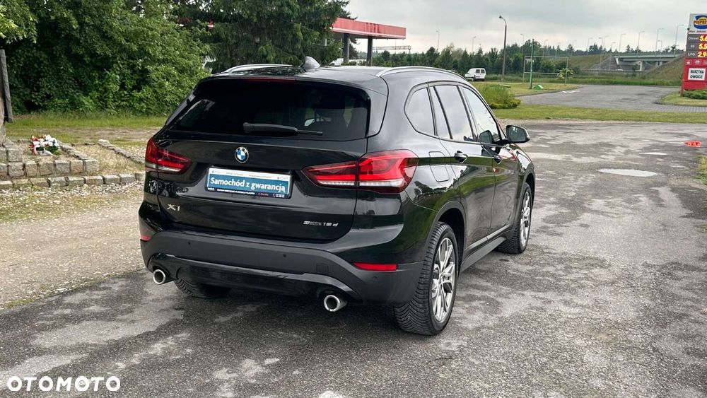BMW X1 sDrive18d xLine - 24