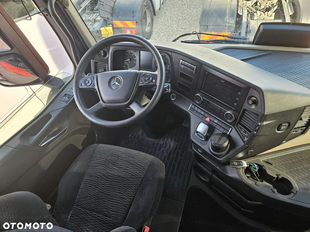 Mercedes-Benz ACTROS  1851 / BIG SPACE / STANDARD  /  PO KONTRAKCIE SERWISOWYM - 4