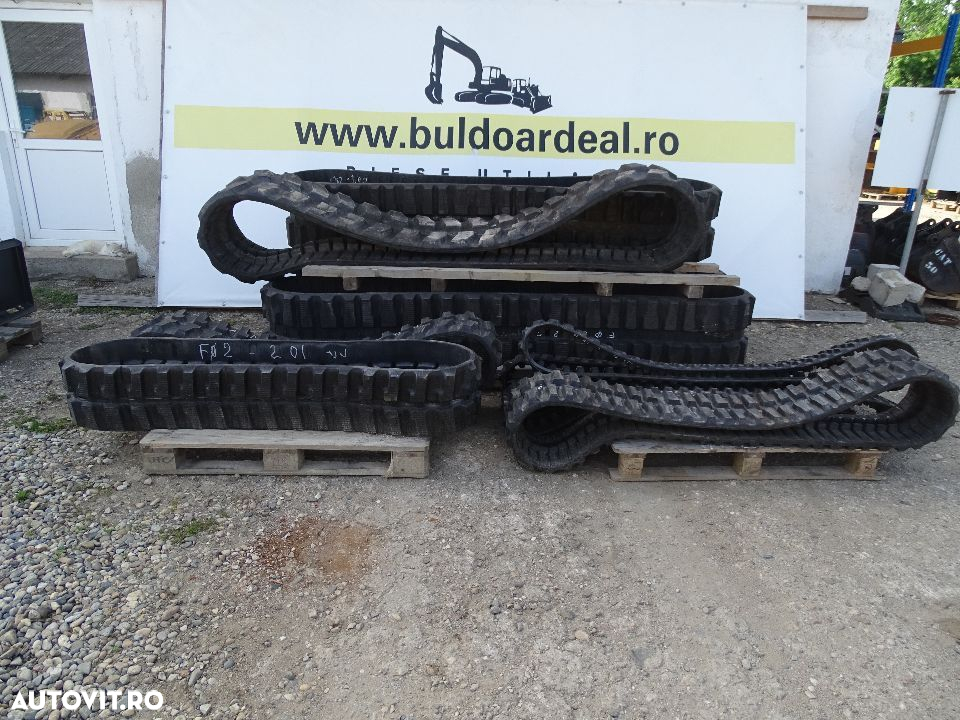 Senile de cauciuc pt. miniexcavatoare si excavatoare 400x72,5 BX - 2