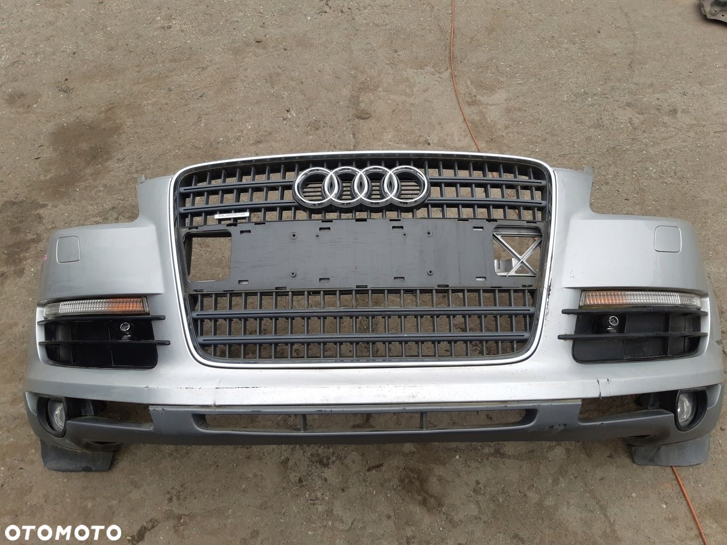 AUDI Q7 4L LX7W ZDERZAK PRZEDNI GRILL ATRAPA PRZÓD - 1