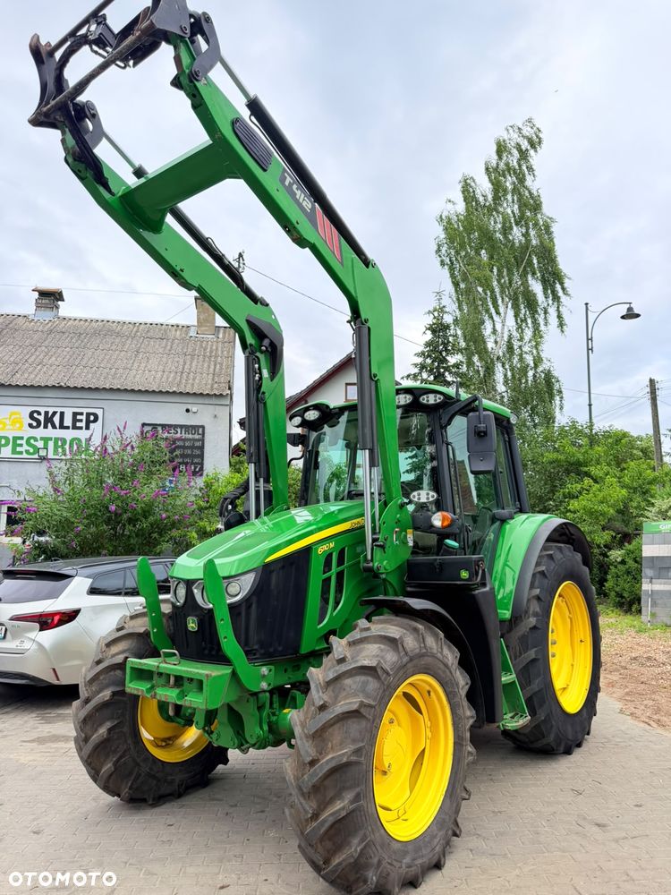 John Deere 6110M - 13