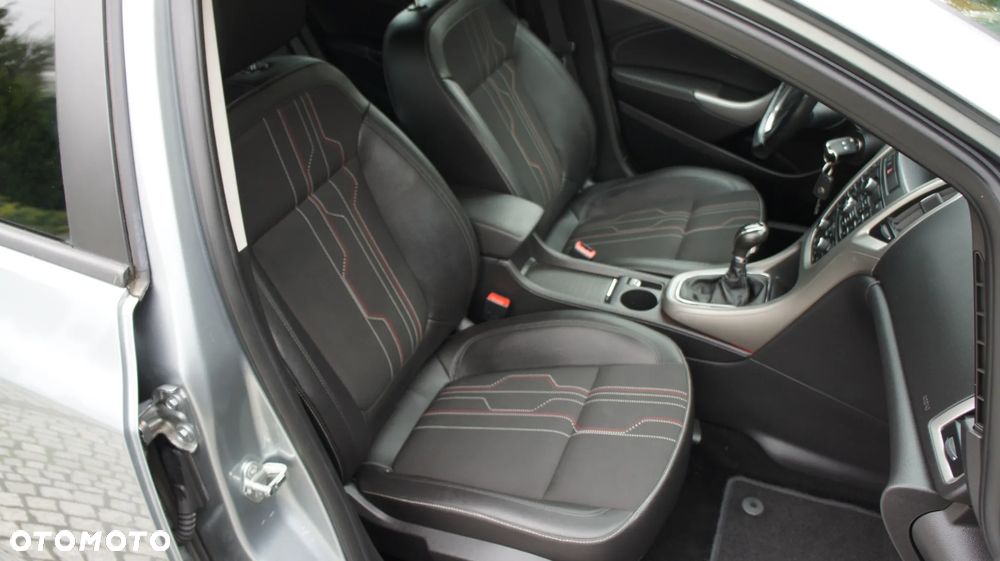 Opel Astra - 16
