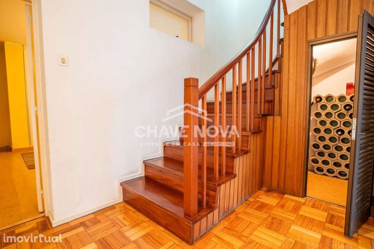 Moradia V5 Renovada, no Bairro dos Músicos, Porto - Grande imagem: 5/25