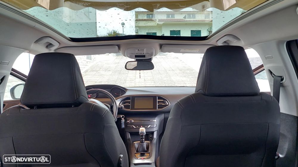 Peugeot 308 1.6 e-HDi Allure J17 - 10