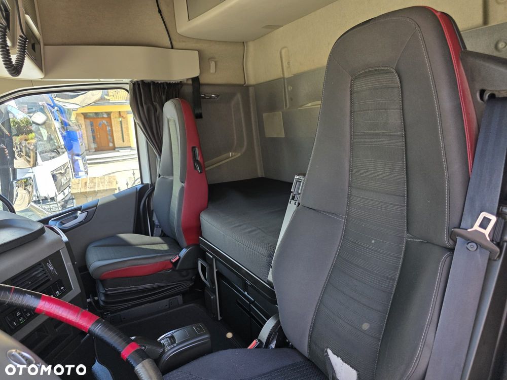 Volvo FH 460 - 8
