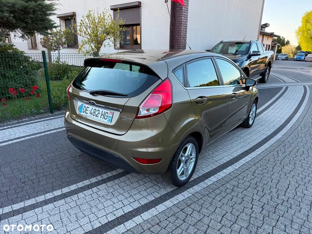 Ford Fiesta 1.5 TDCi St&St SYNC Edition - 10