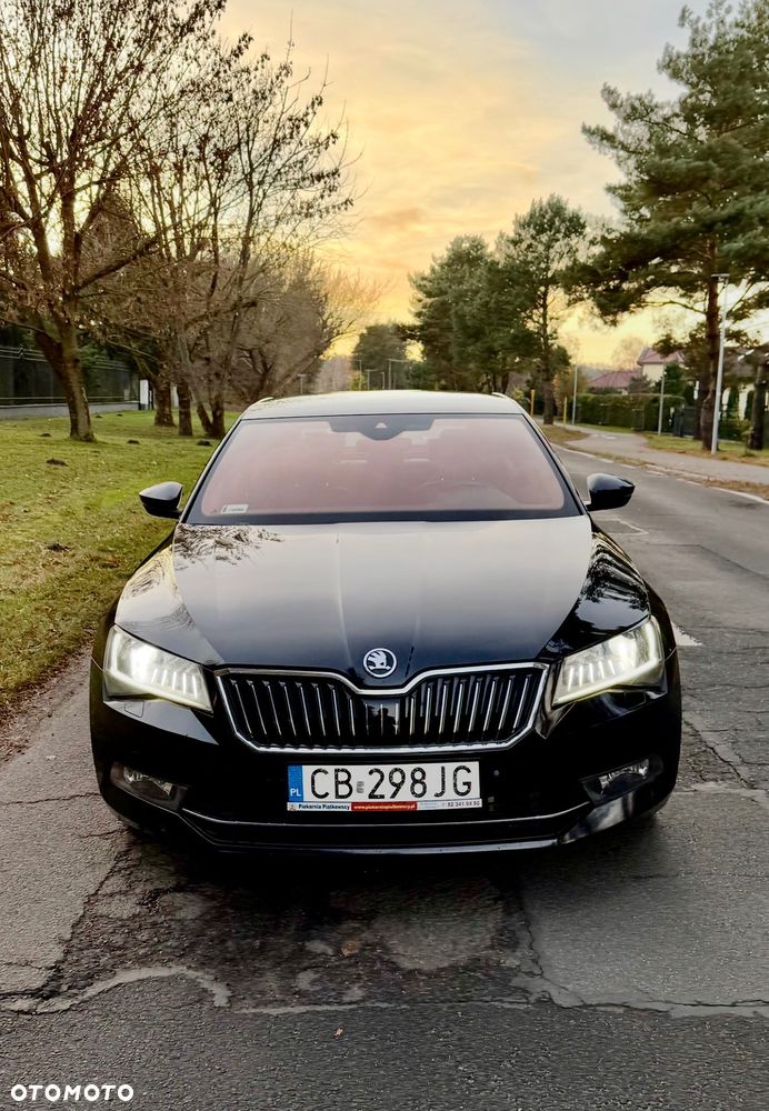 Skoda Superb 2.0 TSI 4x4 L&K DSG - 3