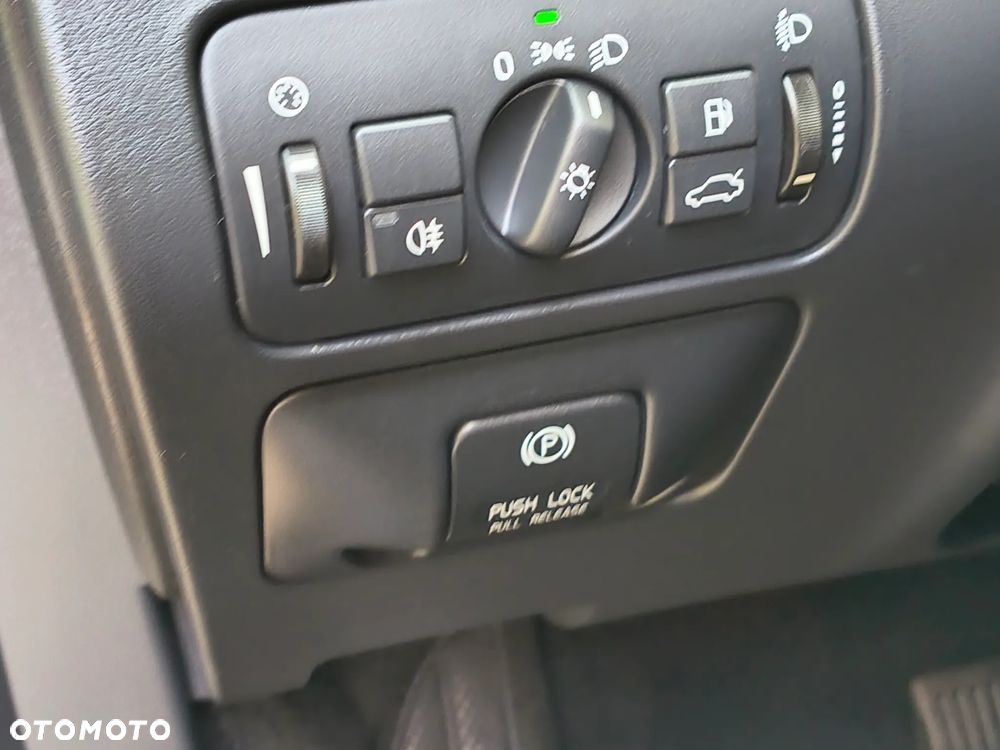 Volvo V60 - 25
