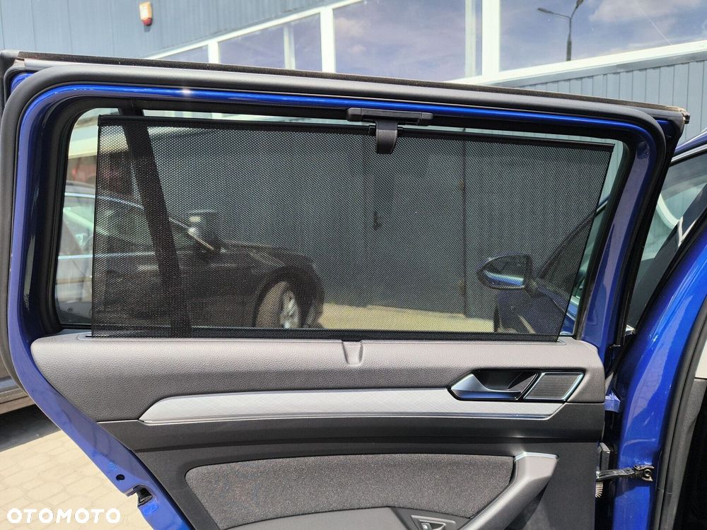 Volkswagen Passat - 38