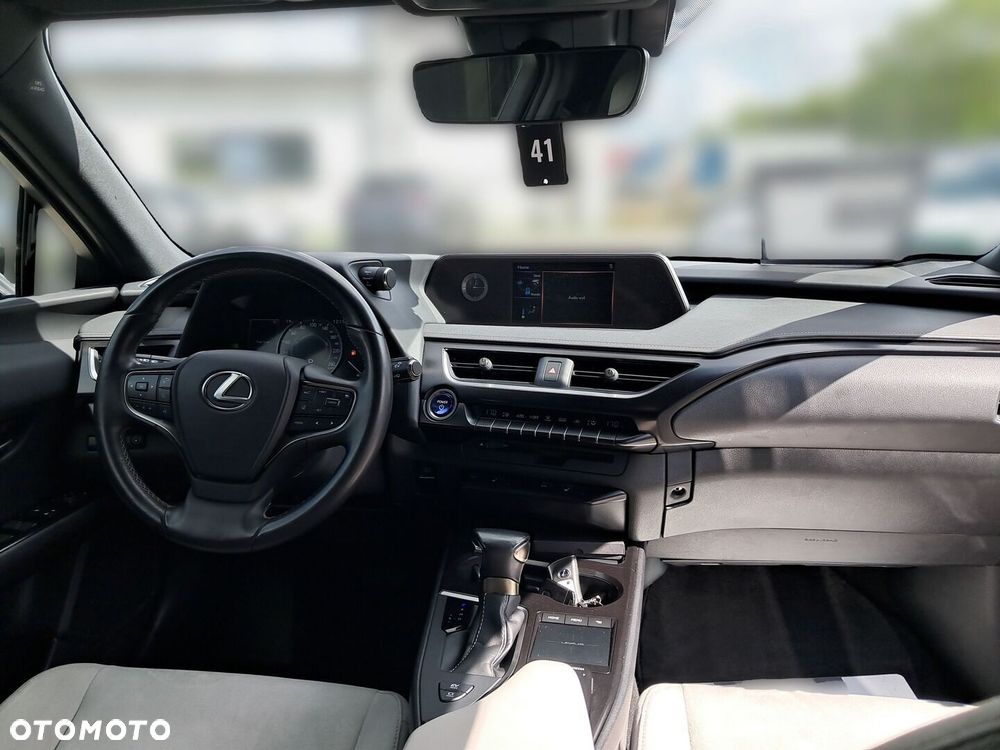 Lexus UX 250h GPF Business Edition 2WD - 11