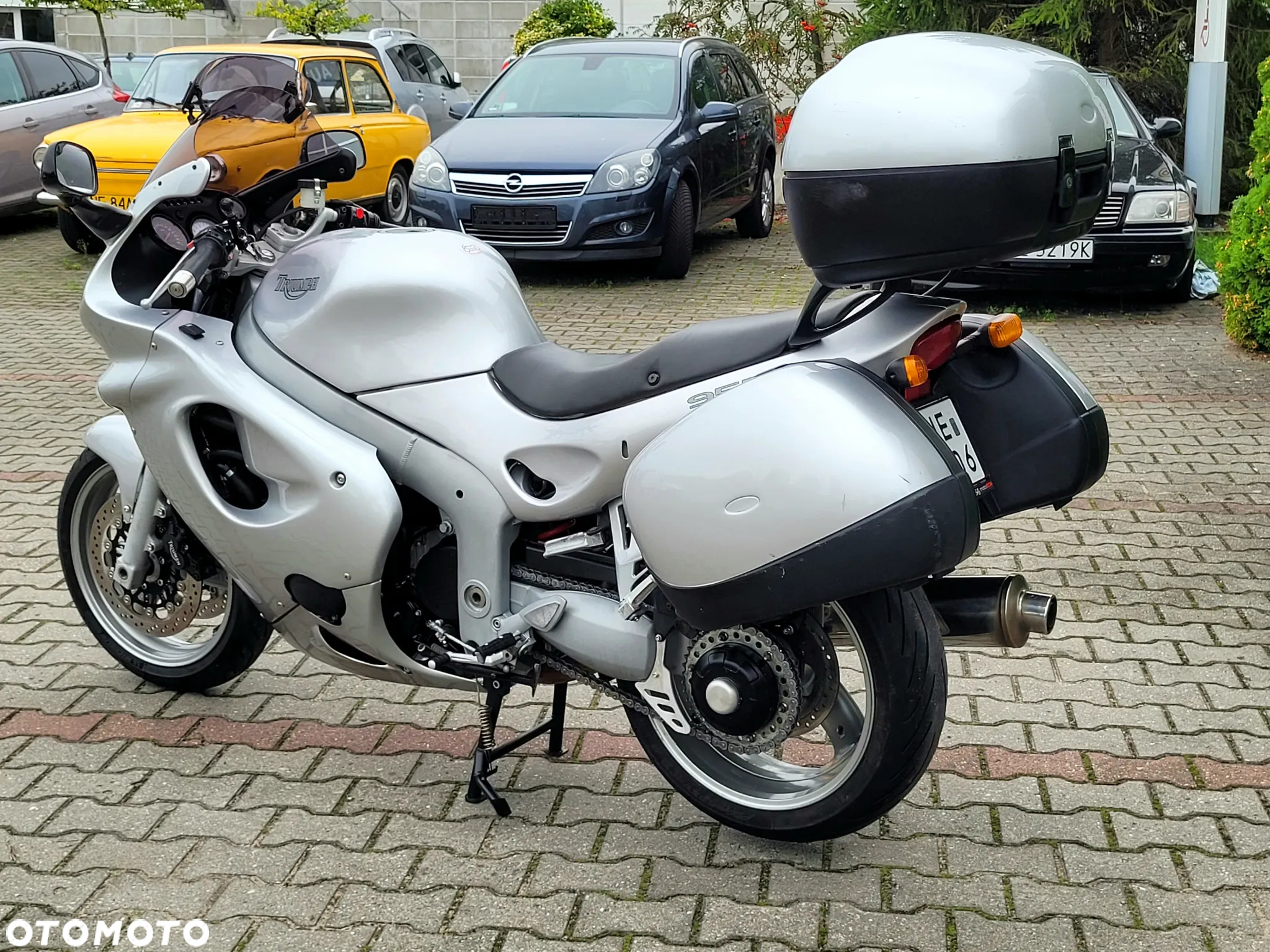Triumph Sprint - 11