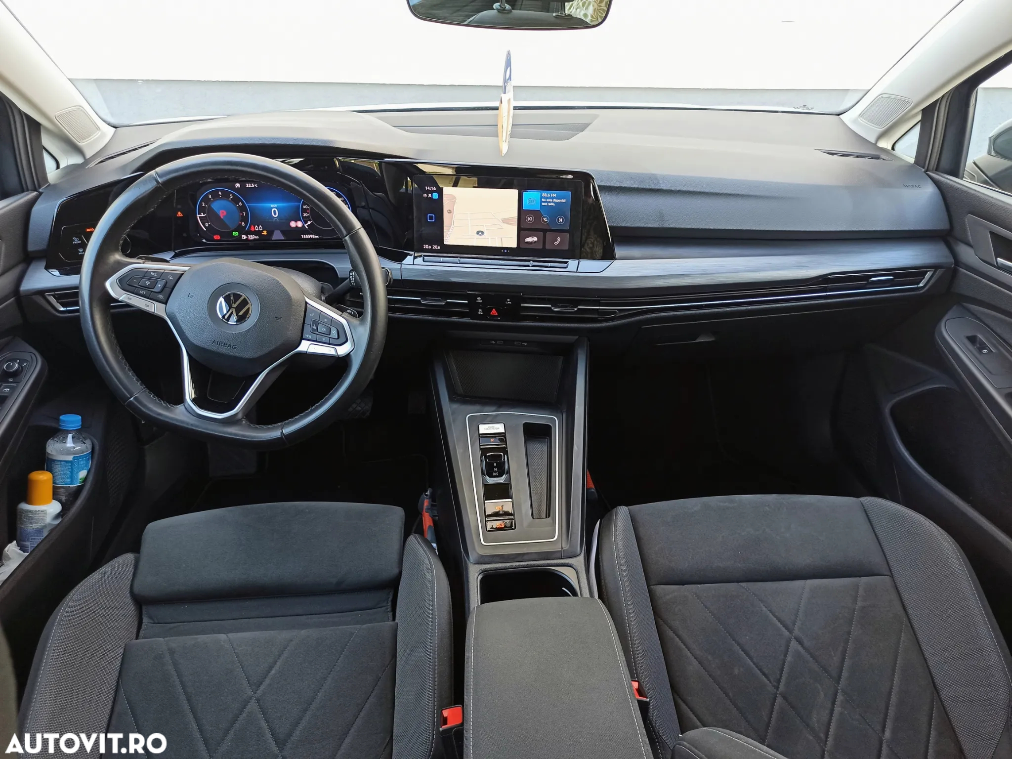 Volkswagen Golf 1.5 eTSI ACT DSG MHEV Style - 7