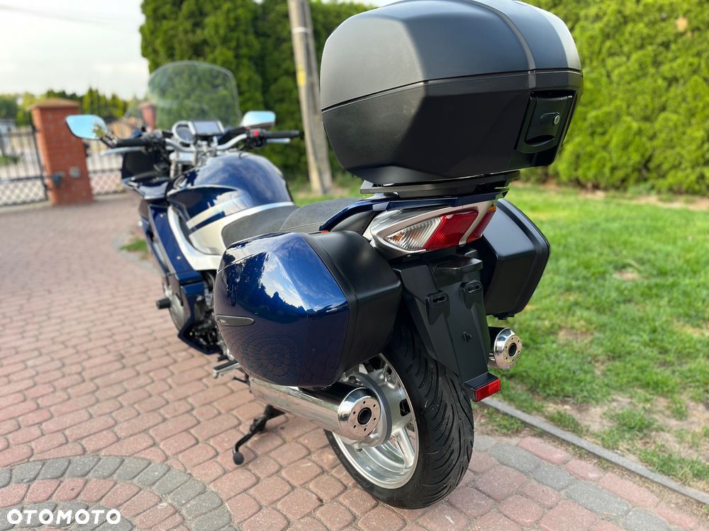 Yamaha FJR - 12