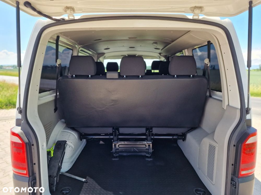 Volkswagen Transporter Lang EU6 - 25