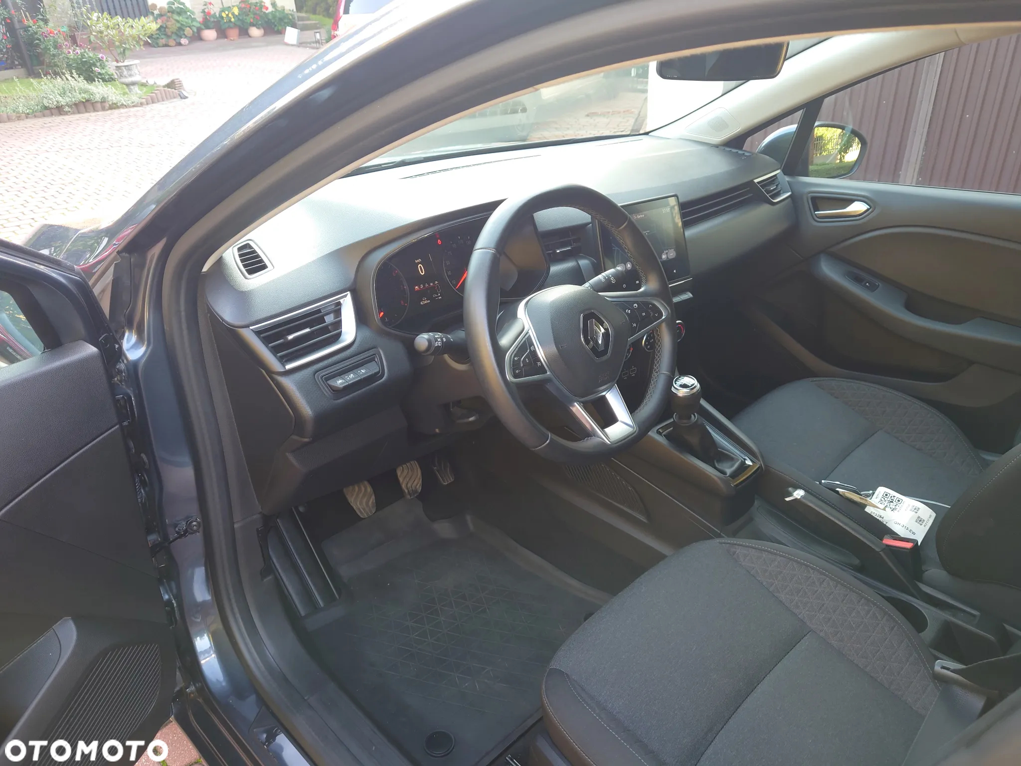 Renault Clio 1.0 TCe Intens - 11