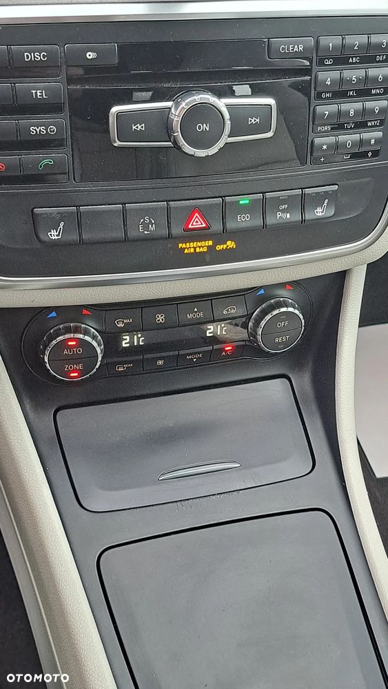 Mercedes-Benz GLA - 2