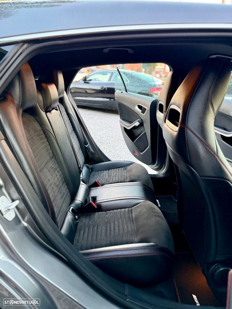 Mercedes-Benz CLA 180 d Shooting Brake AMG Line - 37