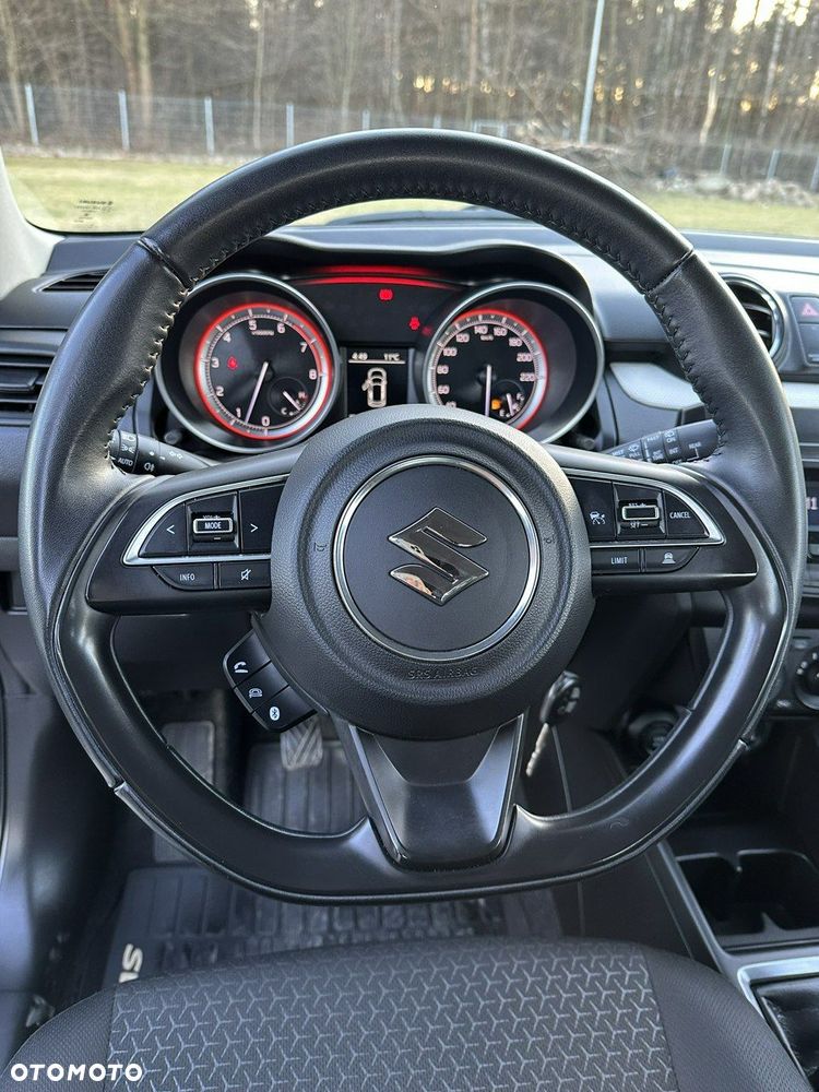 Suzuki Swift - 15