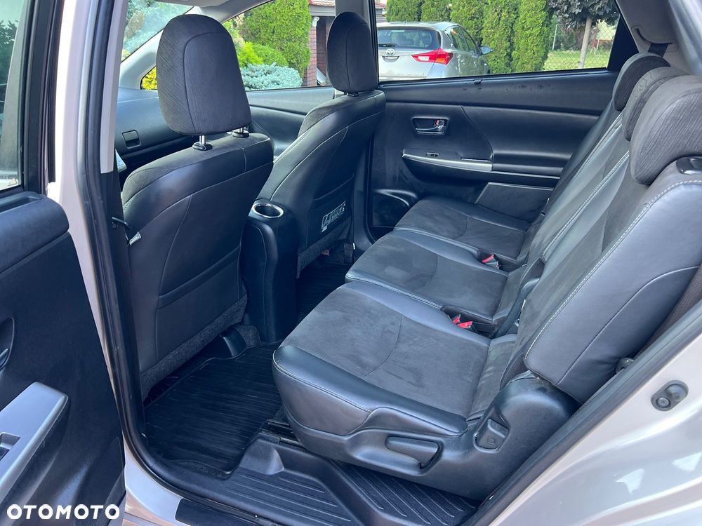 Toyota Prius+ (Hybrid) Comfort - 15