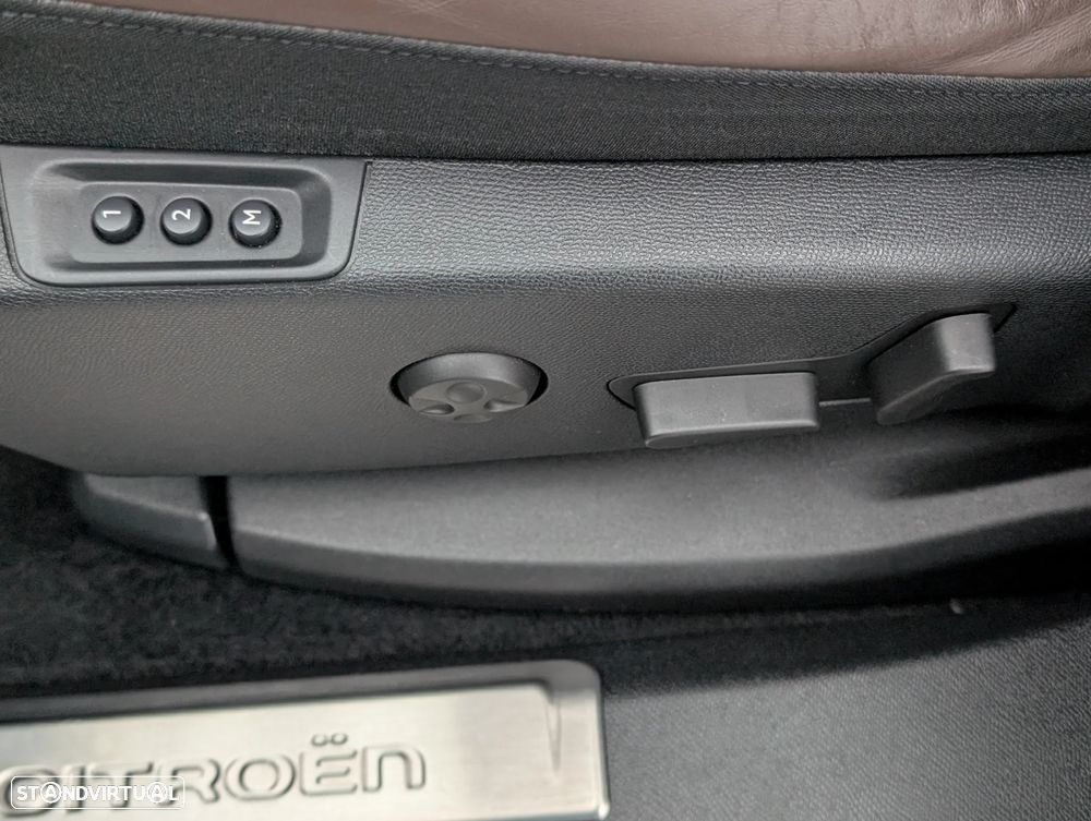 Citroën C5 Aircross Pure Tech 180 S&S EAT8 SHINE PACK - 8