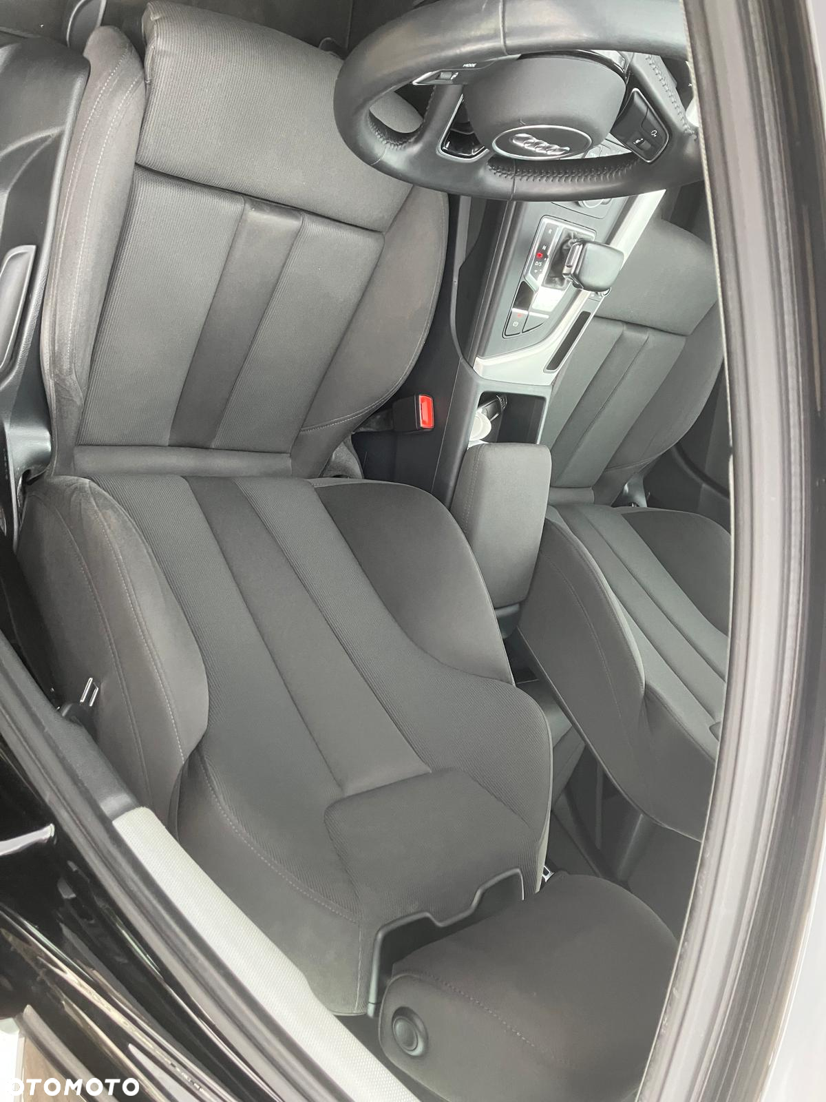 Audi A4 2.0 TDI Sport S tronic - 15
