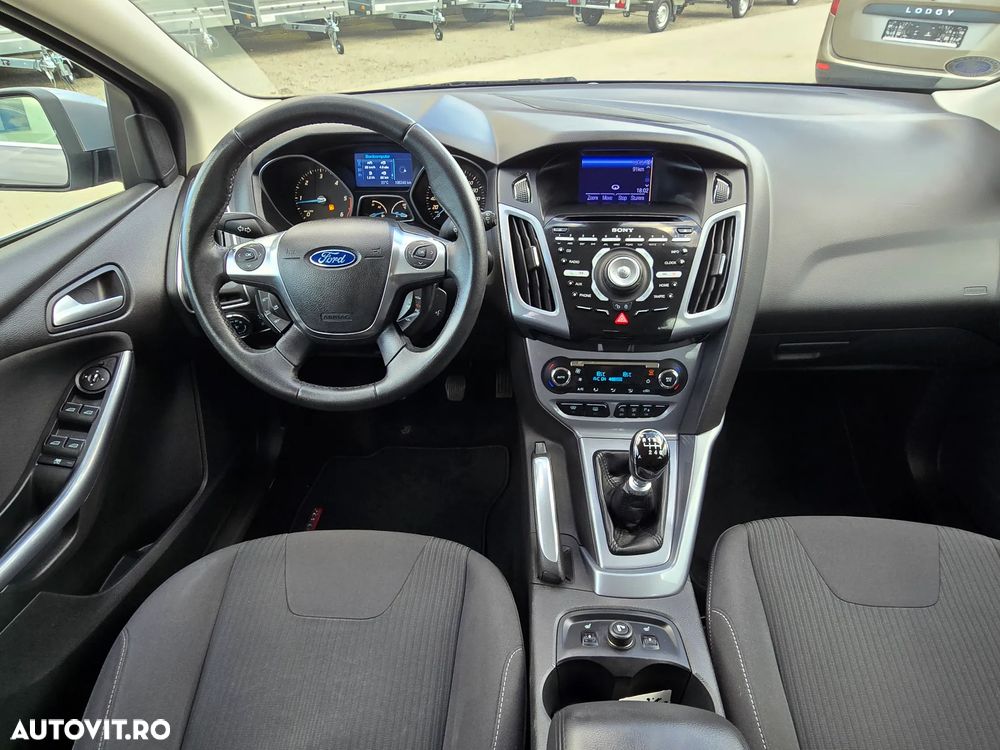 Ford Focus 1.6 TDCI DPF Titanium - 22