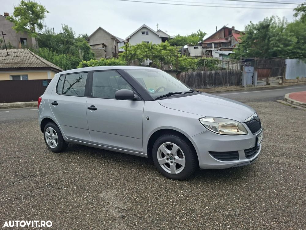 Skoda Fabia 1.2 HTP Classic - 2