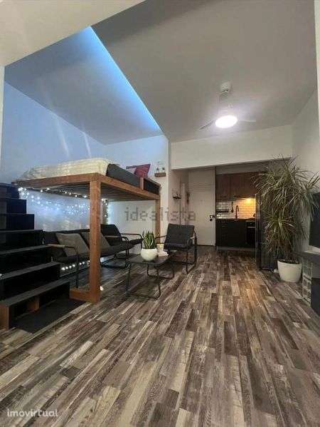 Apartamento Remodelado na Avenida da Republica -Sobreda - Grande imagem: 3/12