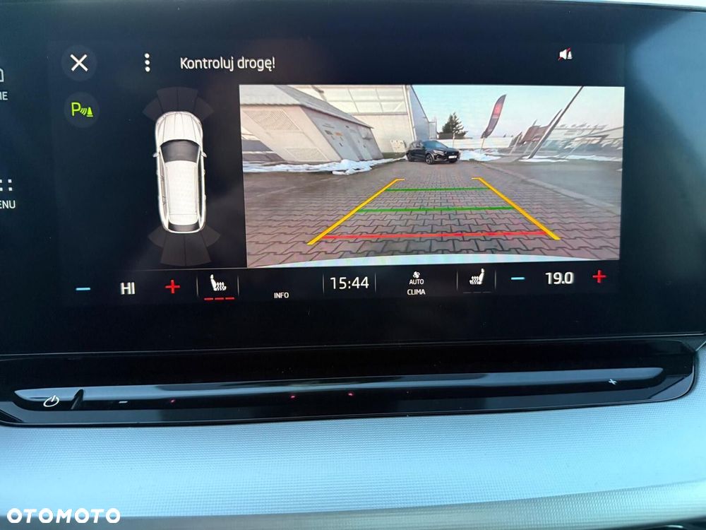 Skoda Octavia 2.0 TDI 4x4 Style DSG - 28