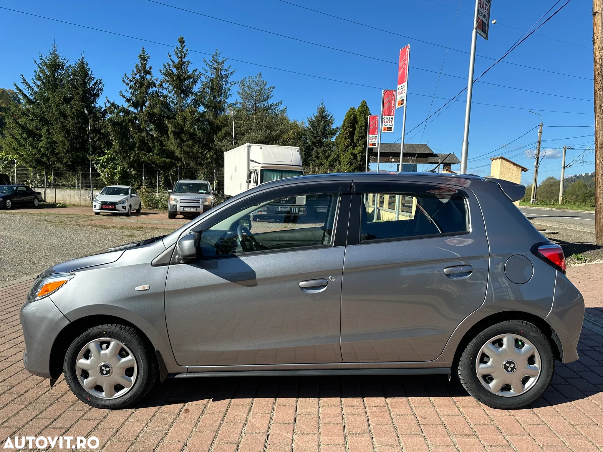 Mitsubishi Mirage - 7