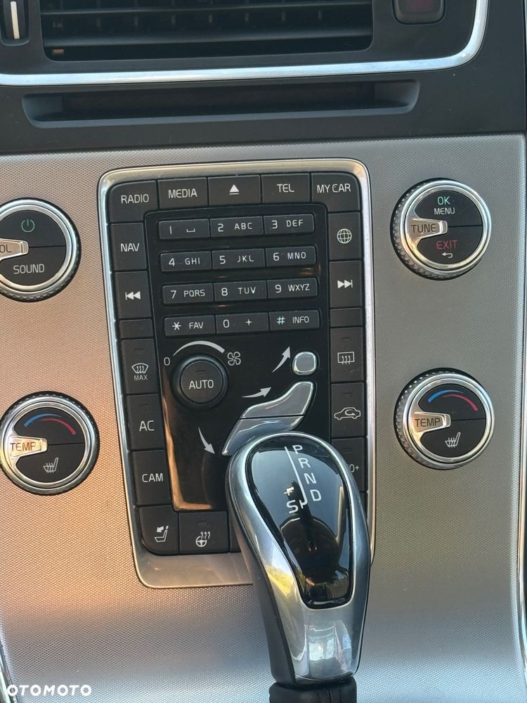 Volvo S60 - 12