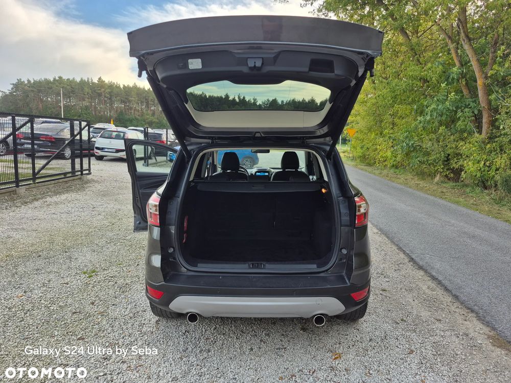 Ford Kuga 2.0 TDCi 4x4 Titanium - 21