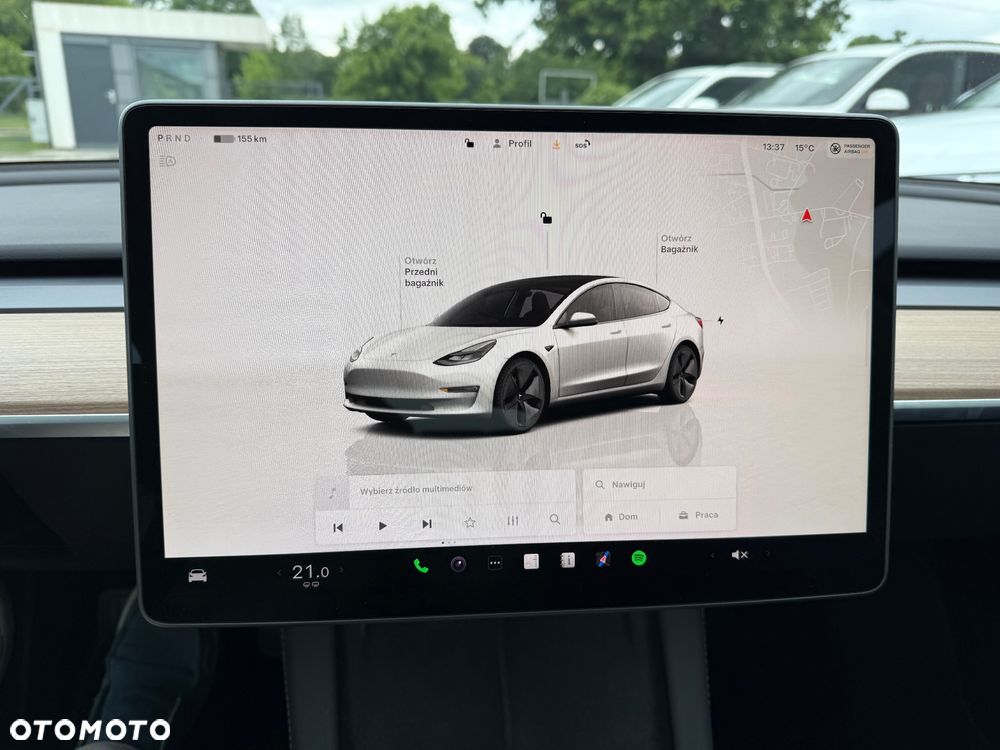 Tesla Model 3 - 21