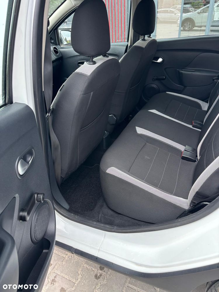 Dacia Sandero 1.0 TCe Laureate S&S - 12