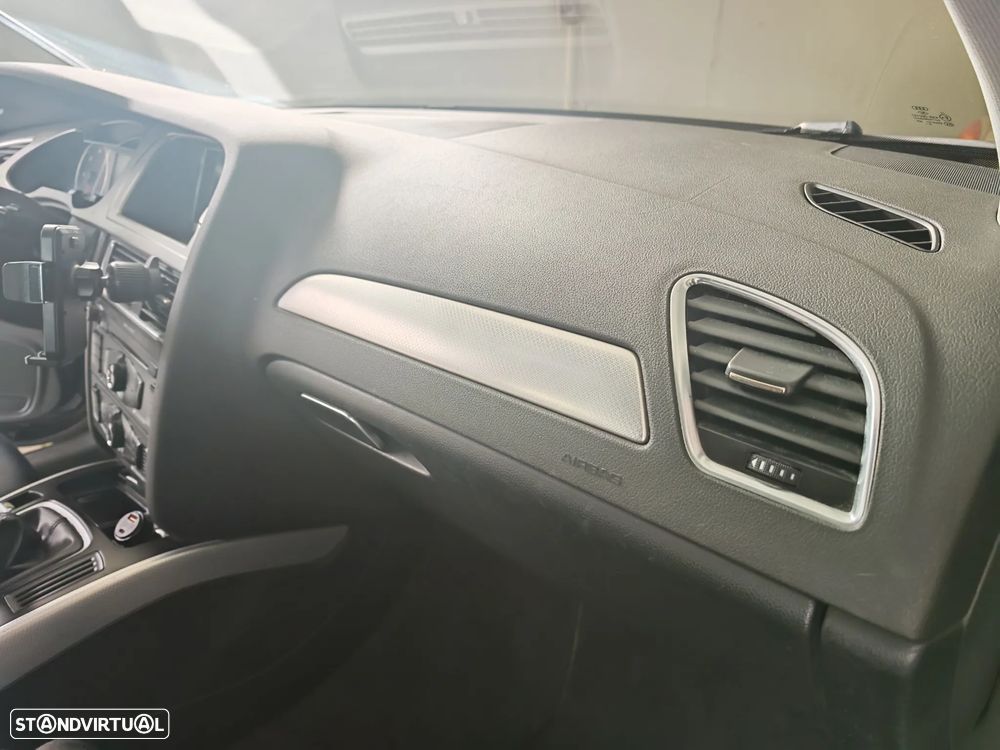 Audi A4 Avant 2.0 TDI - 18