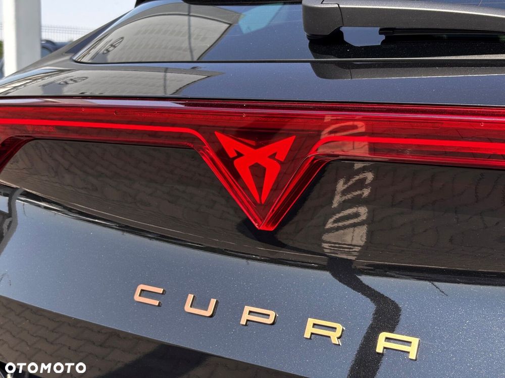 Cupra Formentor 1.5 eTSI mHEV DSG - 11
