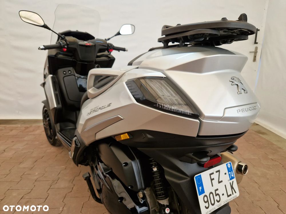 Peugeot Metropolis - 26