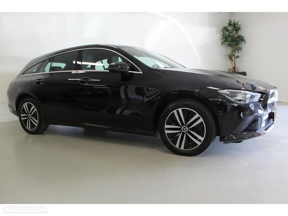 Mercedes-Benz CLA 250 e 8G-DCT Edition Progressive Line - 2