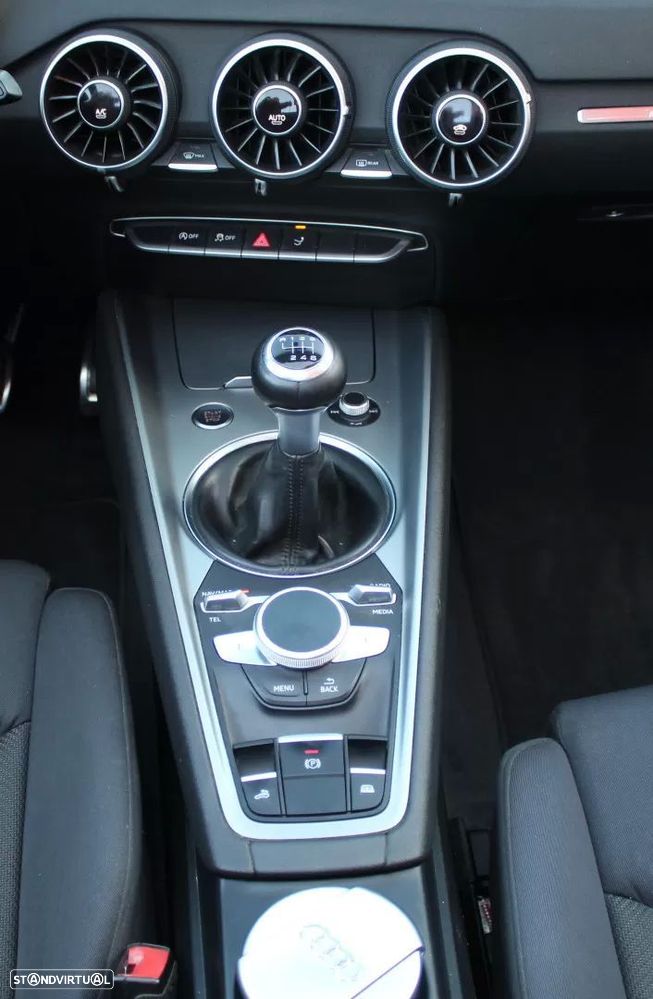 Audi TT Roadster 2.0 TDI ultra - 12