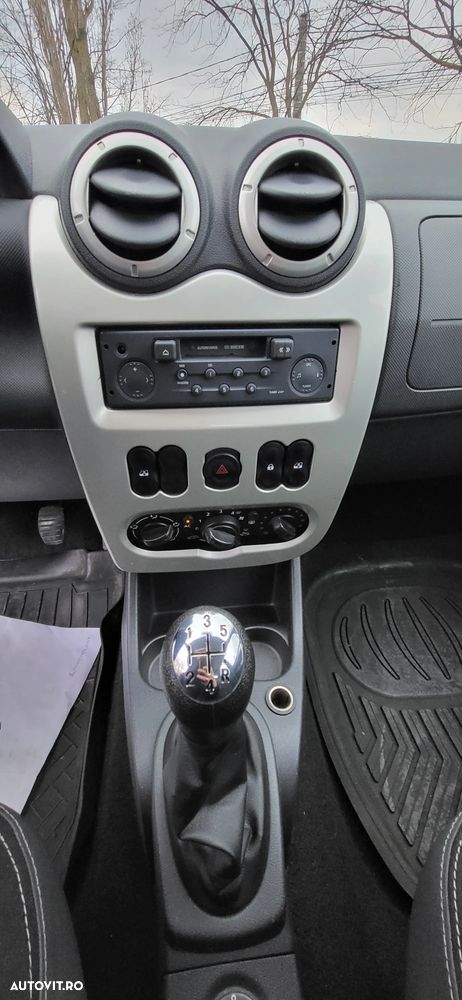 Dacia Logan 1.5 dCi Laureate - 12