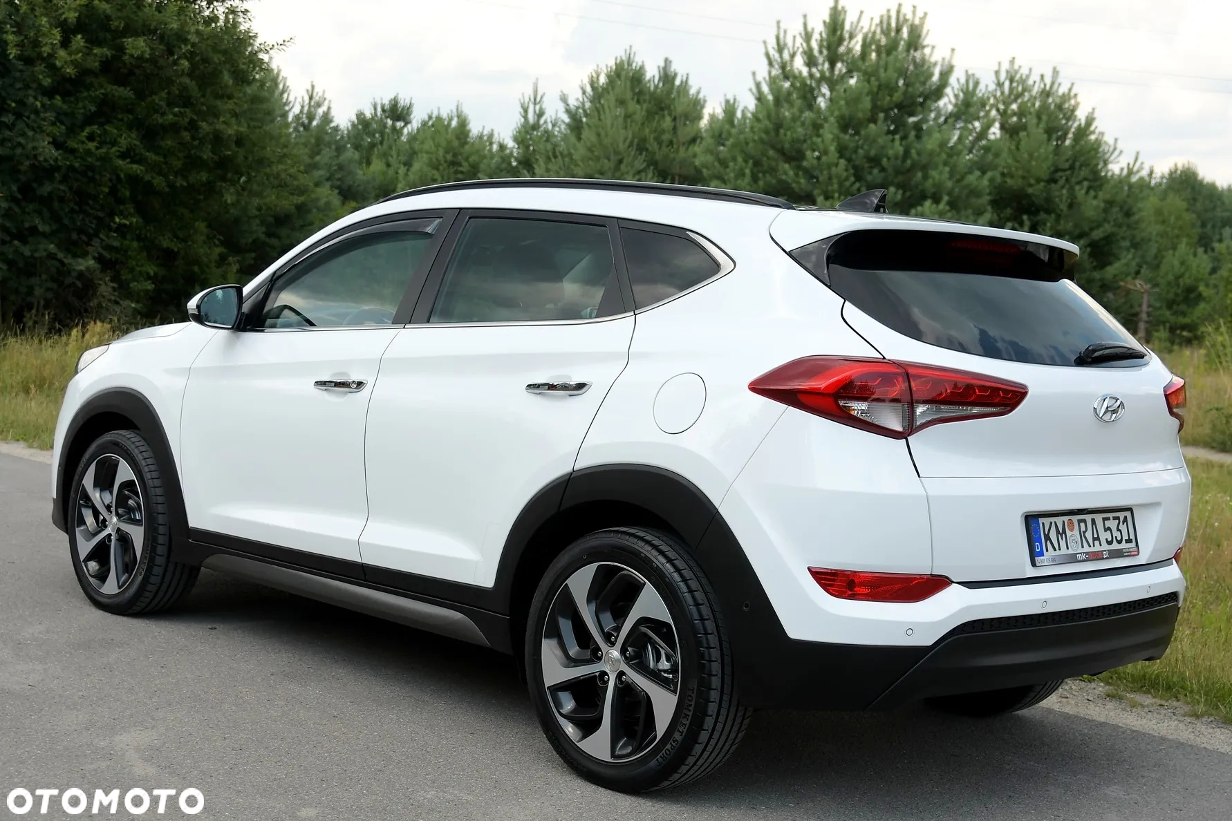 Hyundai Tucson 1.7 CRDI BlueDrive Design 2WD DCT - 12