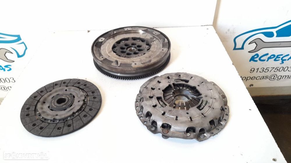 KIT EMBRAIAGEM ORIGINAL LUK | REF. 415055210 124052310 | BMW SERIE 1 118D E87 143CV N47D20C; - 2