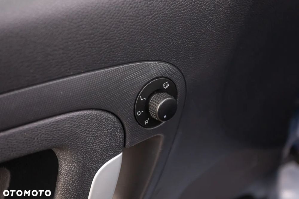 Skoda Roomster 1.4 MPI Ambition PLUS EDITION - 23